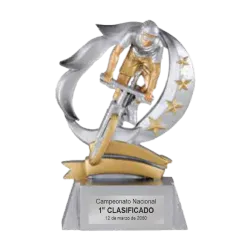 Trofeo alegórico de resina Orygos ejemplo