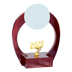 Ref. 2 - Trofeo de madera Capricornus stellaris 26cm
